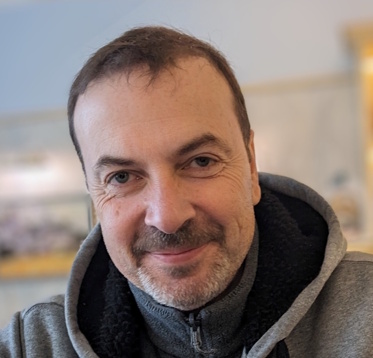 Александр Добров